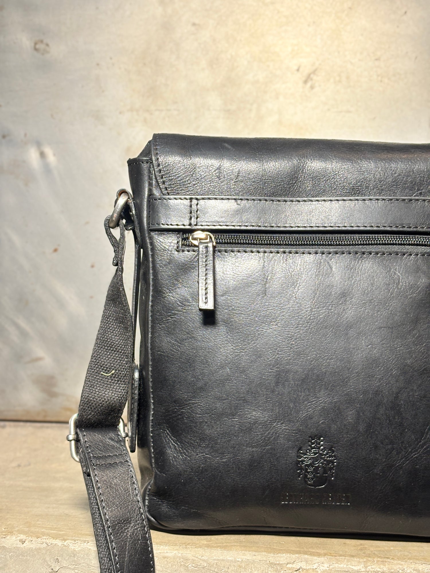 Leather Sling Bag (Black)