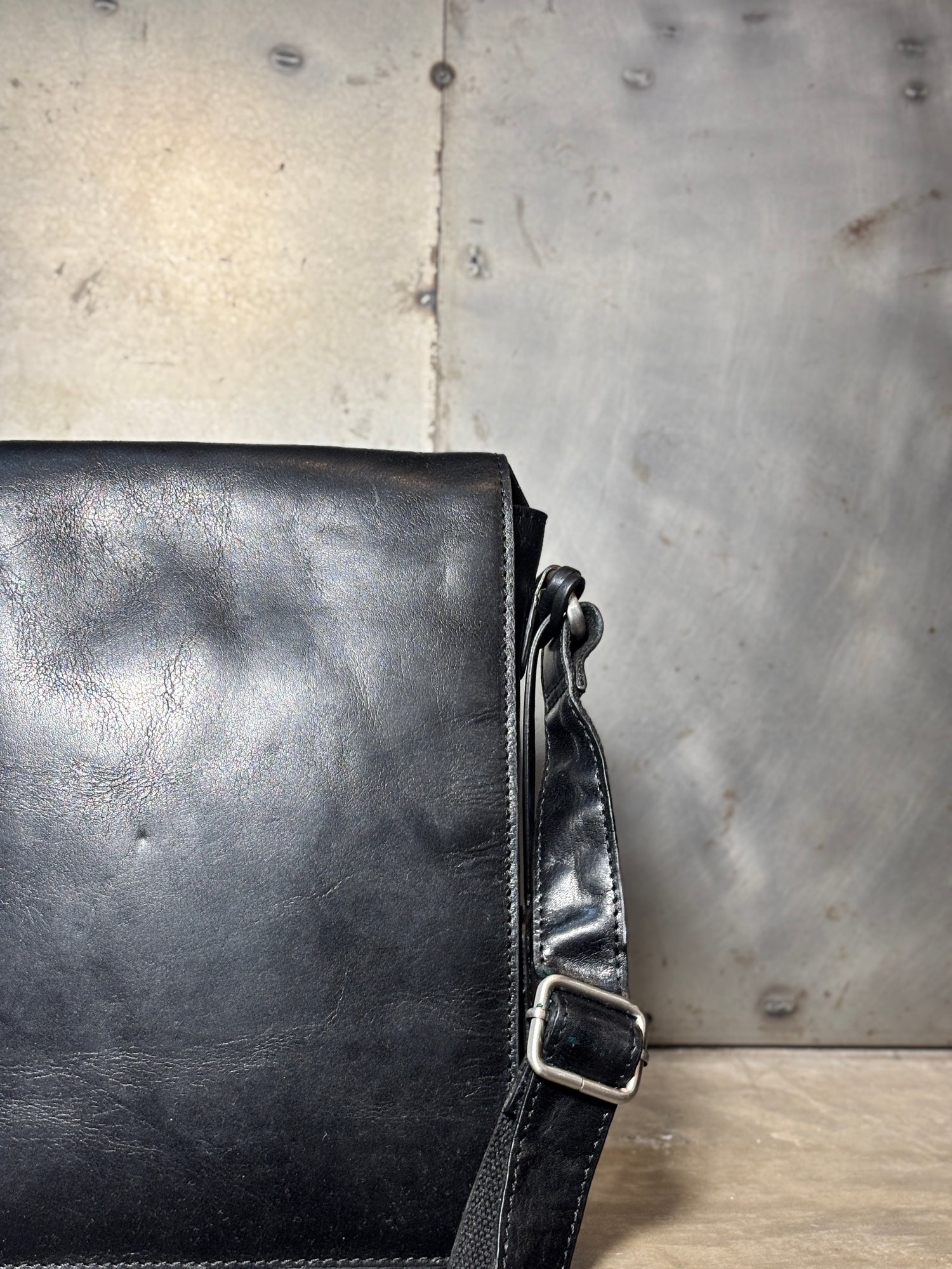 Leather Sling Bag (Black)