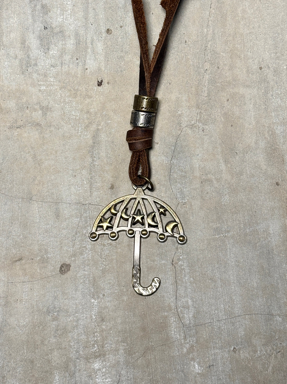 Silver Charm Umbrella Chain