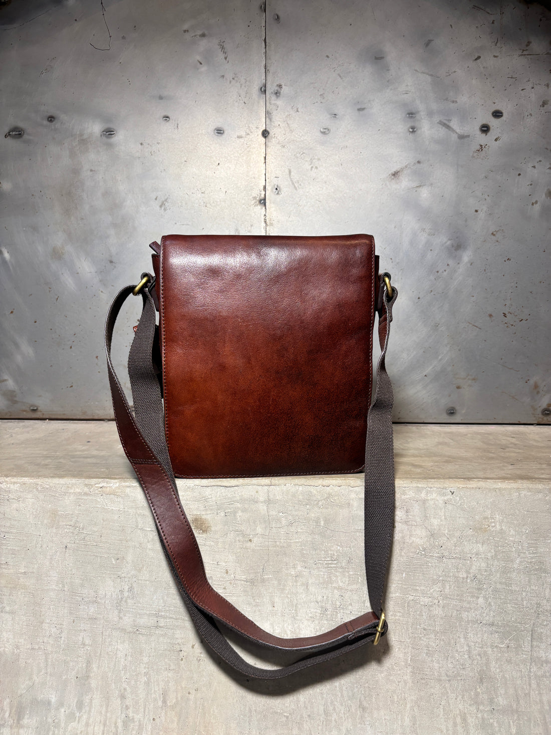 Leather Sling Bag (Brown Hue)