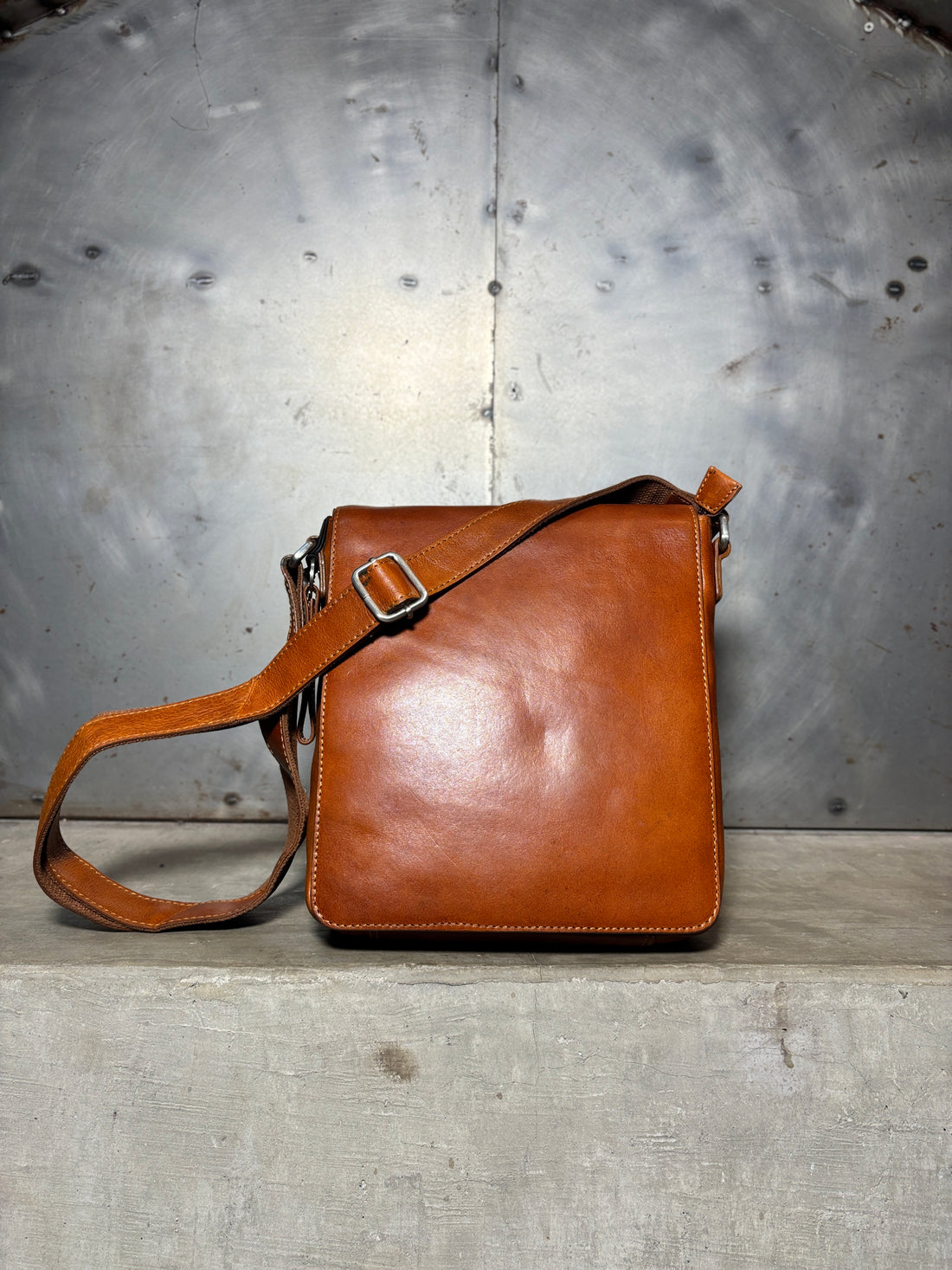 Leather Sling Bag (Brown)