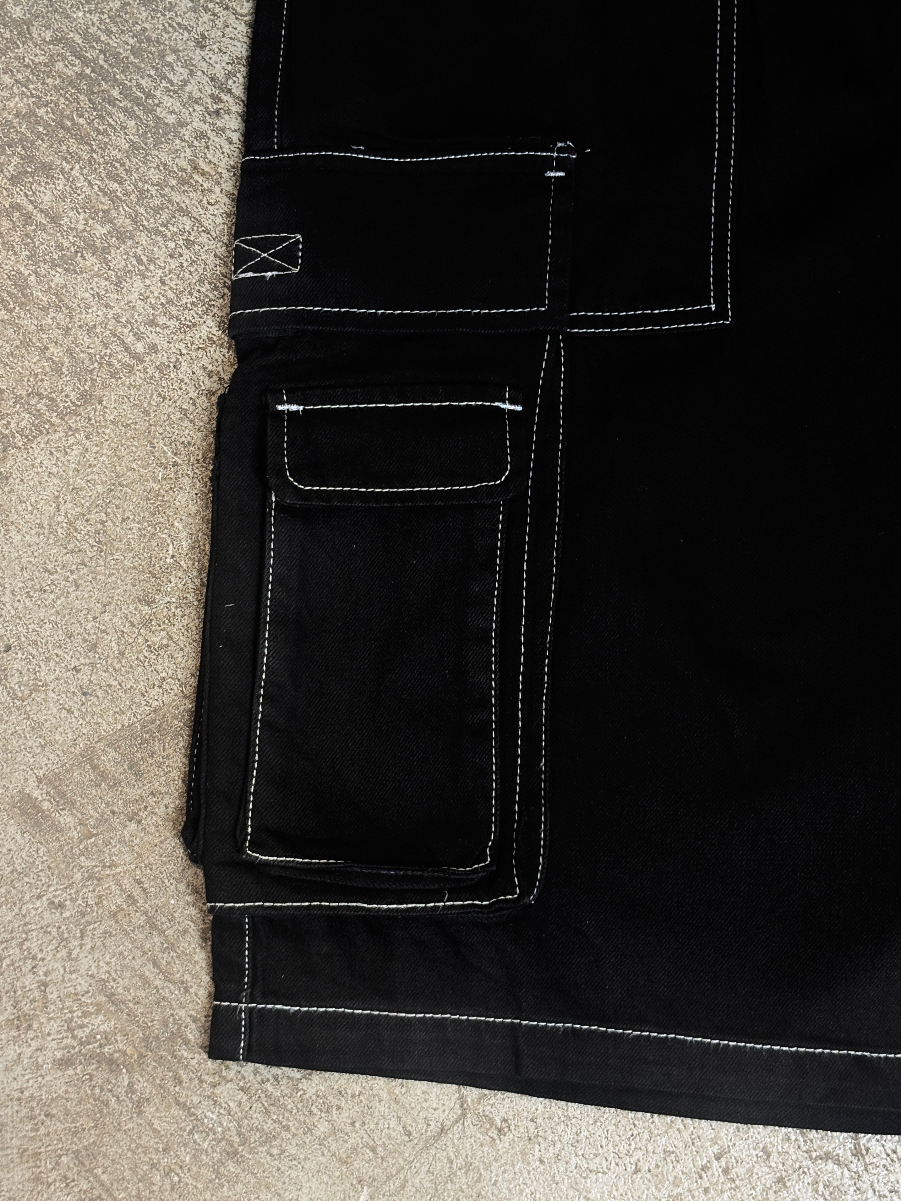 Contrast Stitch Jorts