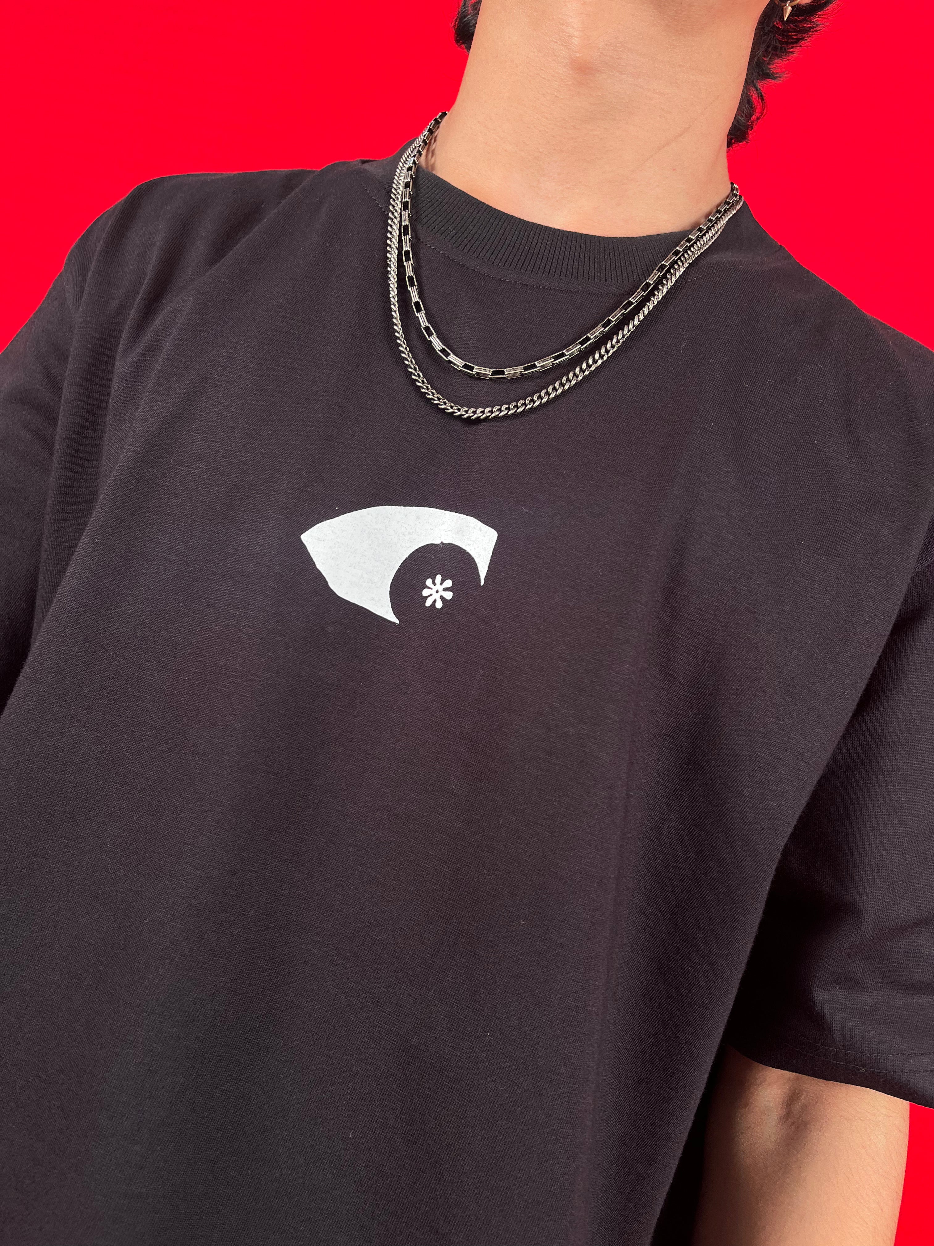 "Meltinto" Tee - Black