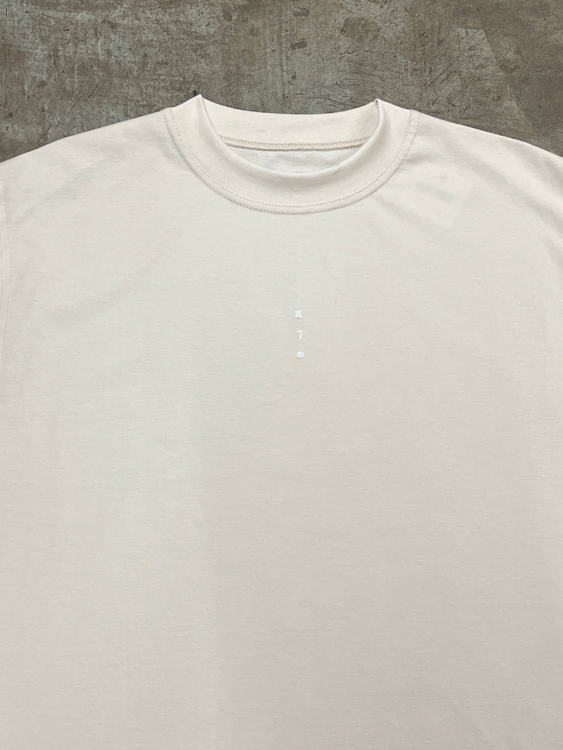 BINATE SLEEVELESS (CREAME)