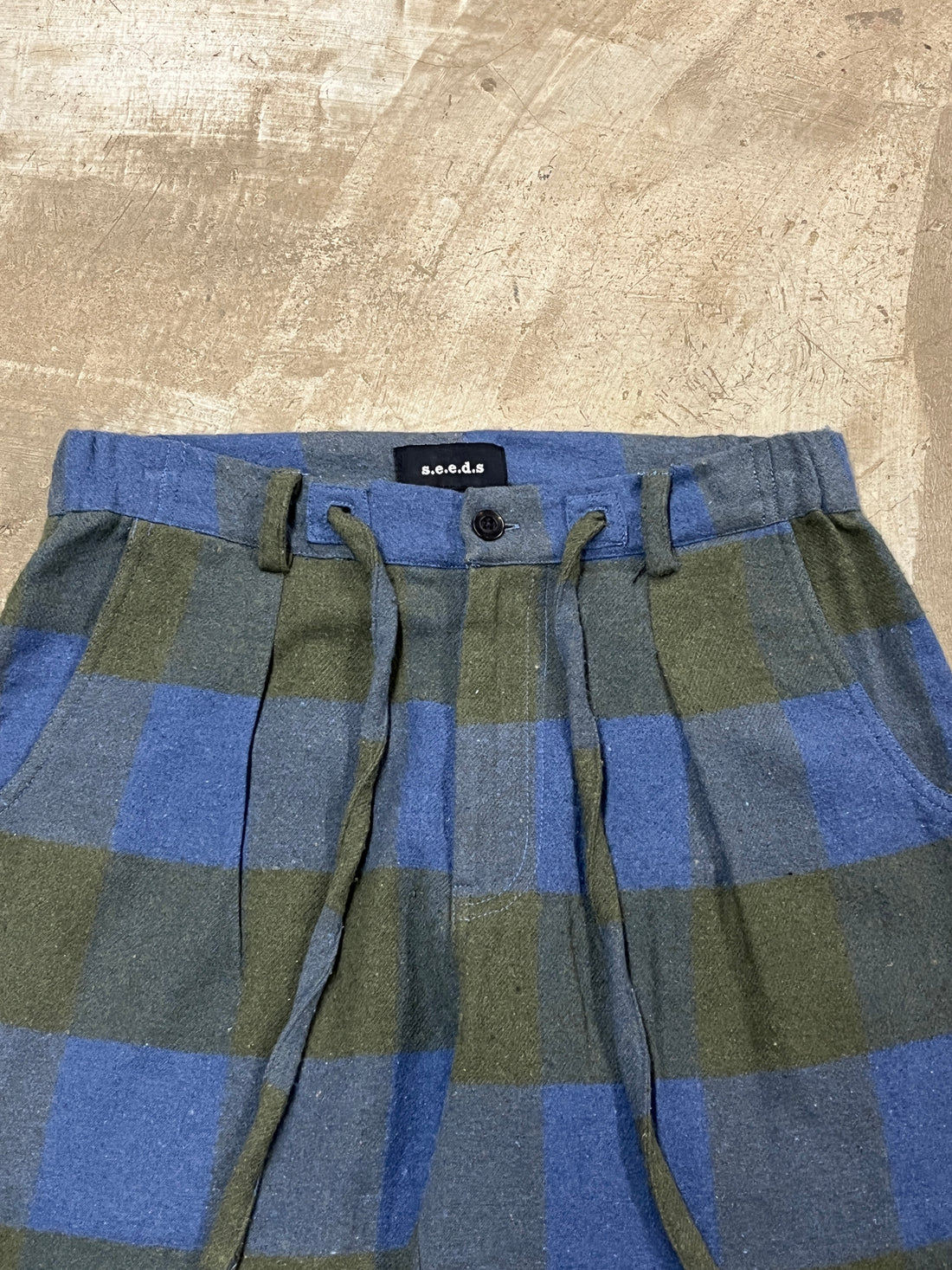 UG FLANNEL PANTS (BLUE & OLIVE)