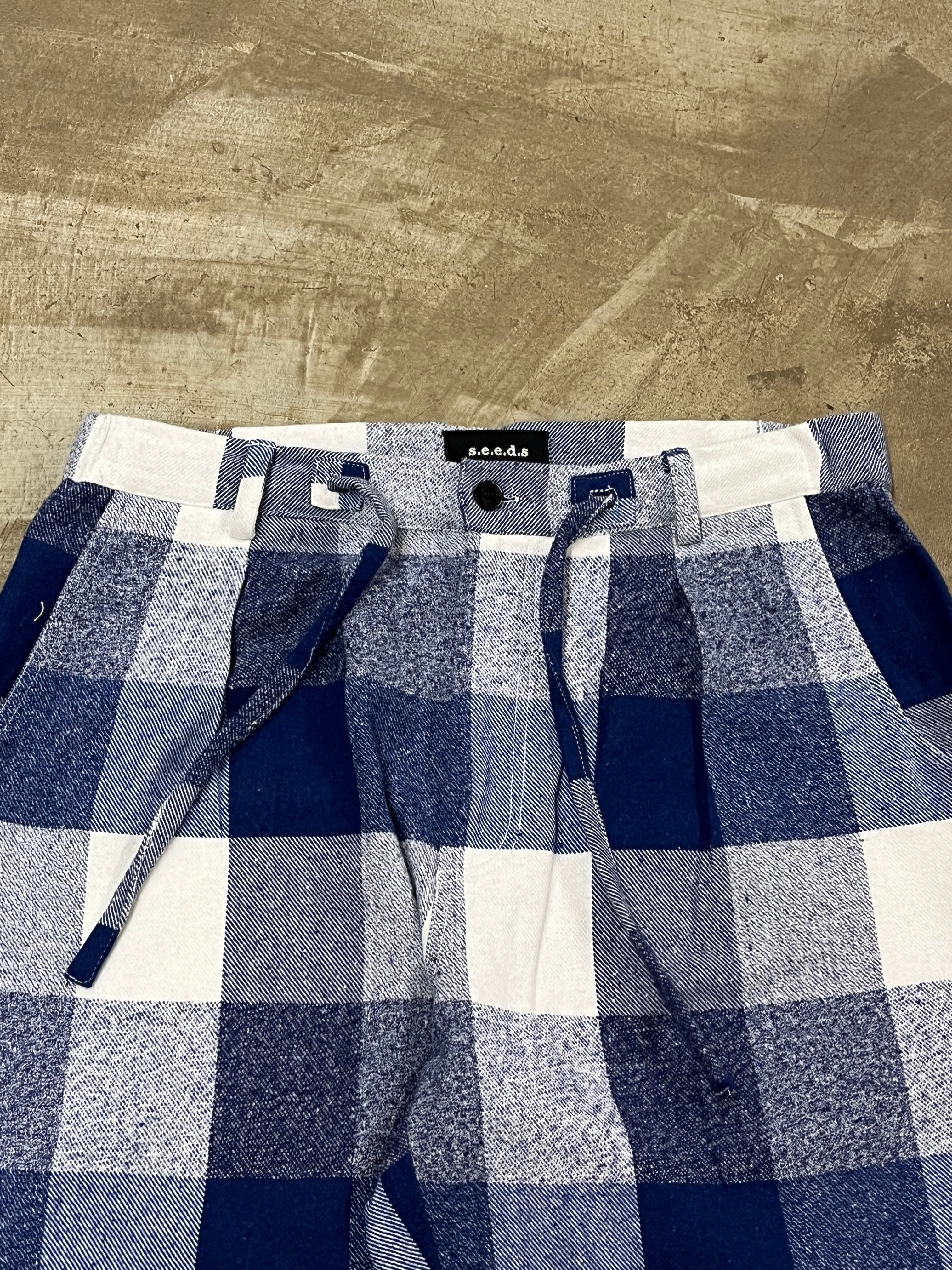 UG FLANNEL PANTS (BLUE & WHITE)