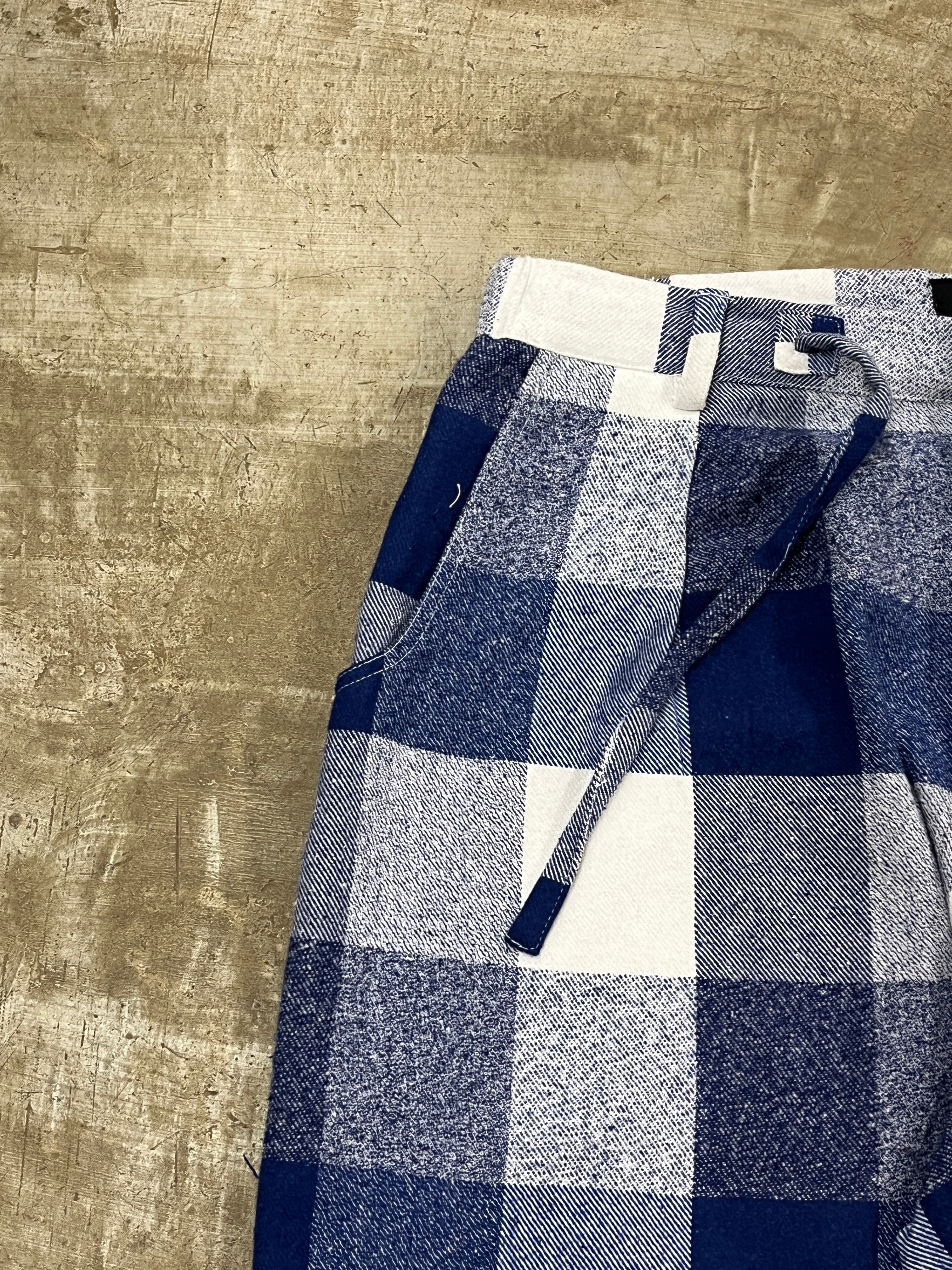 UG FLANNEL PANTS (BLUE & WHITE)
