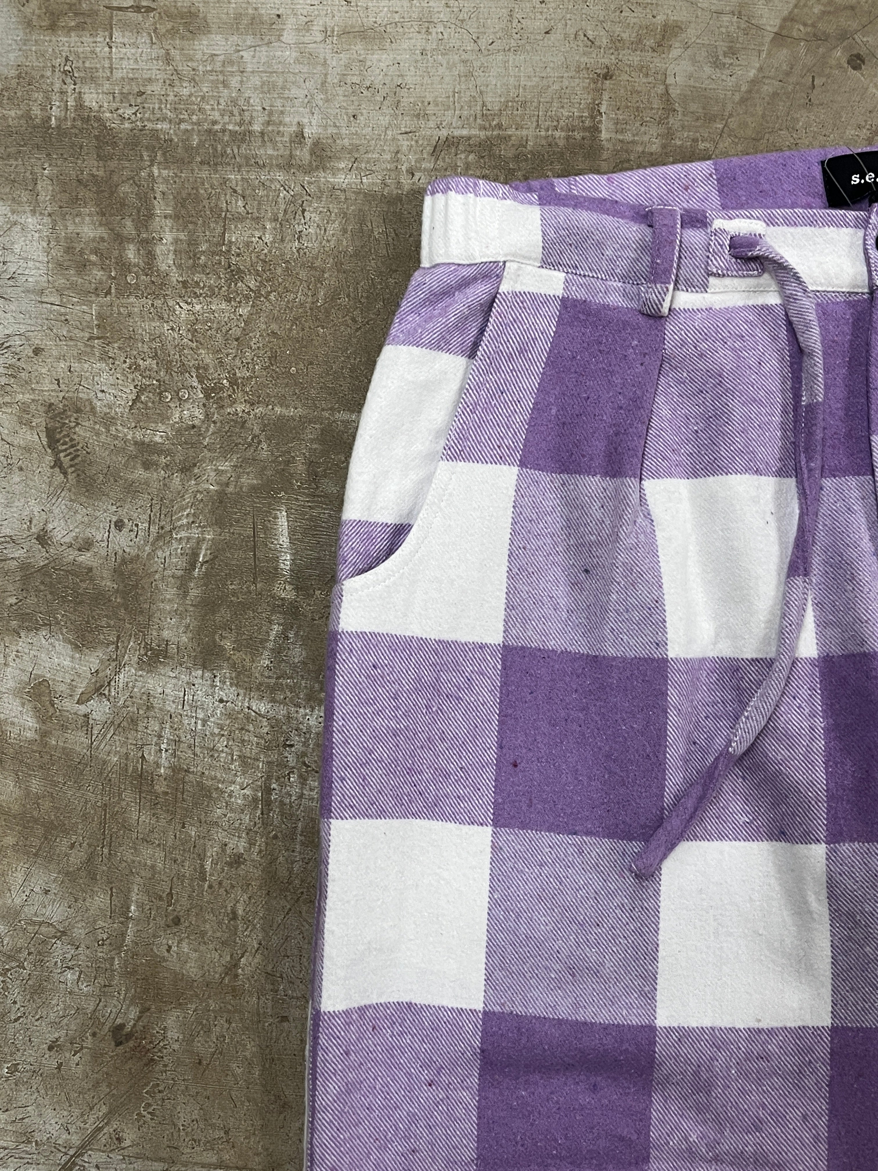 UG FLANNEL PANTS (LAVENDER & WHITE)