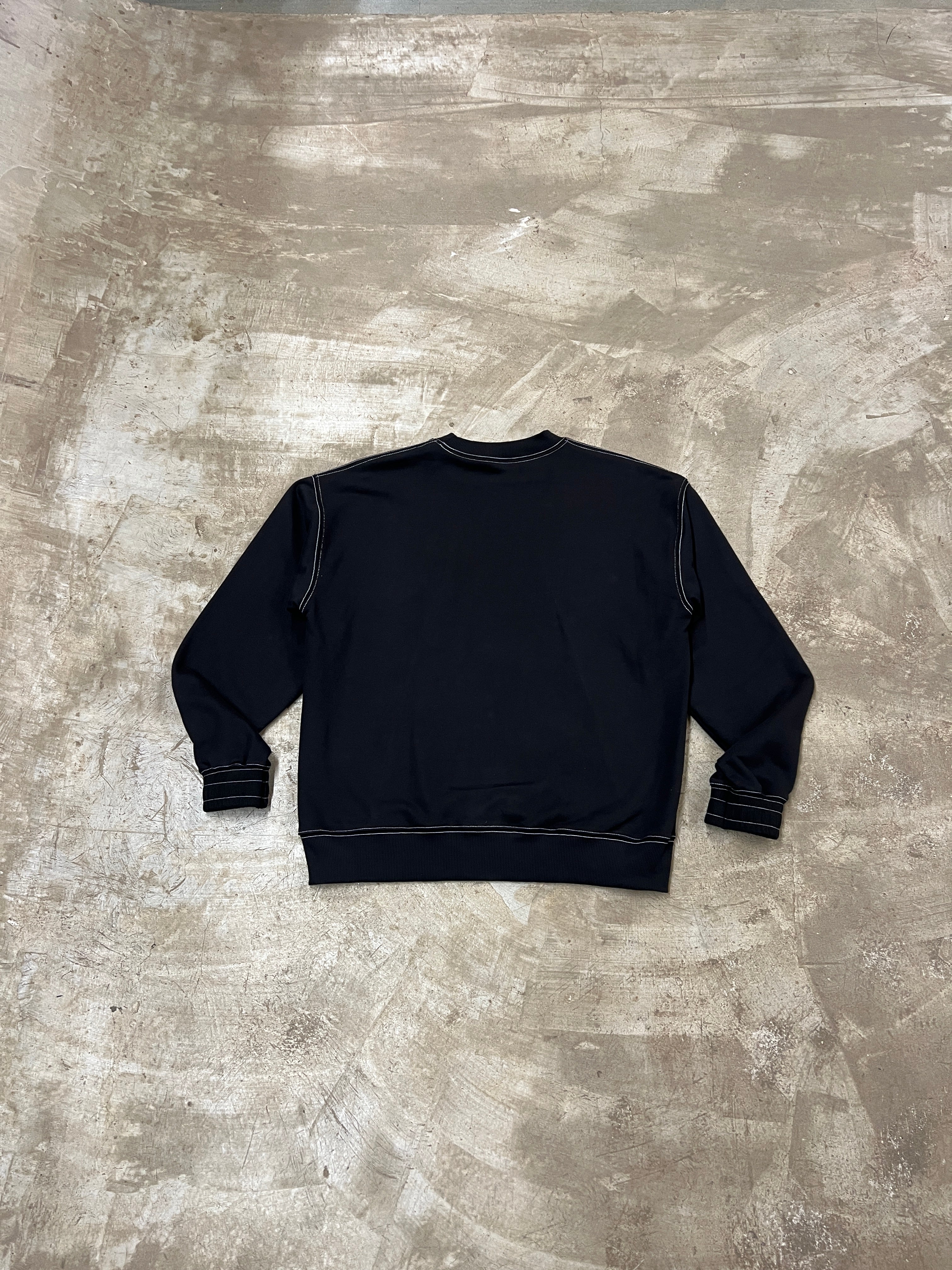 CONTRAST STITCH SWEATSHIRT (BLACK)