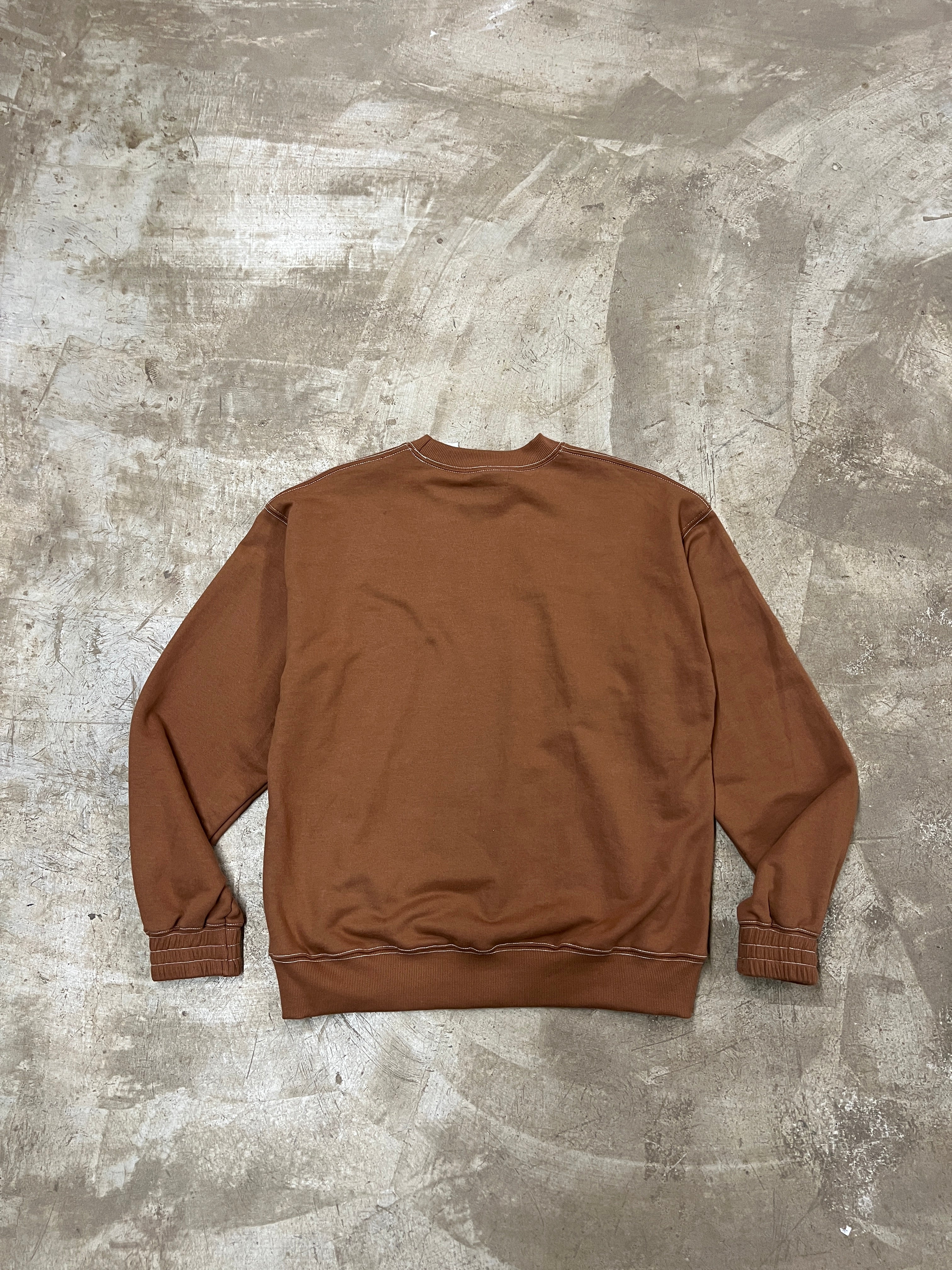 CONTRAST STITCH SWEATSHIRT (MUDDY BROWN)