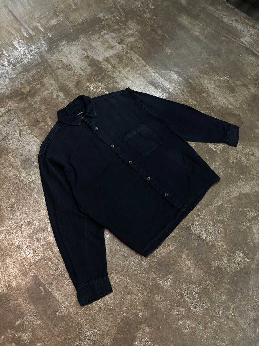 CROPPED FULL SLEEVE SHIRT (BLACK)