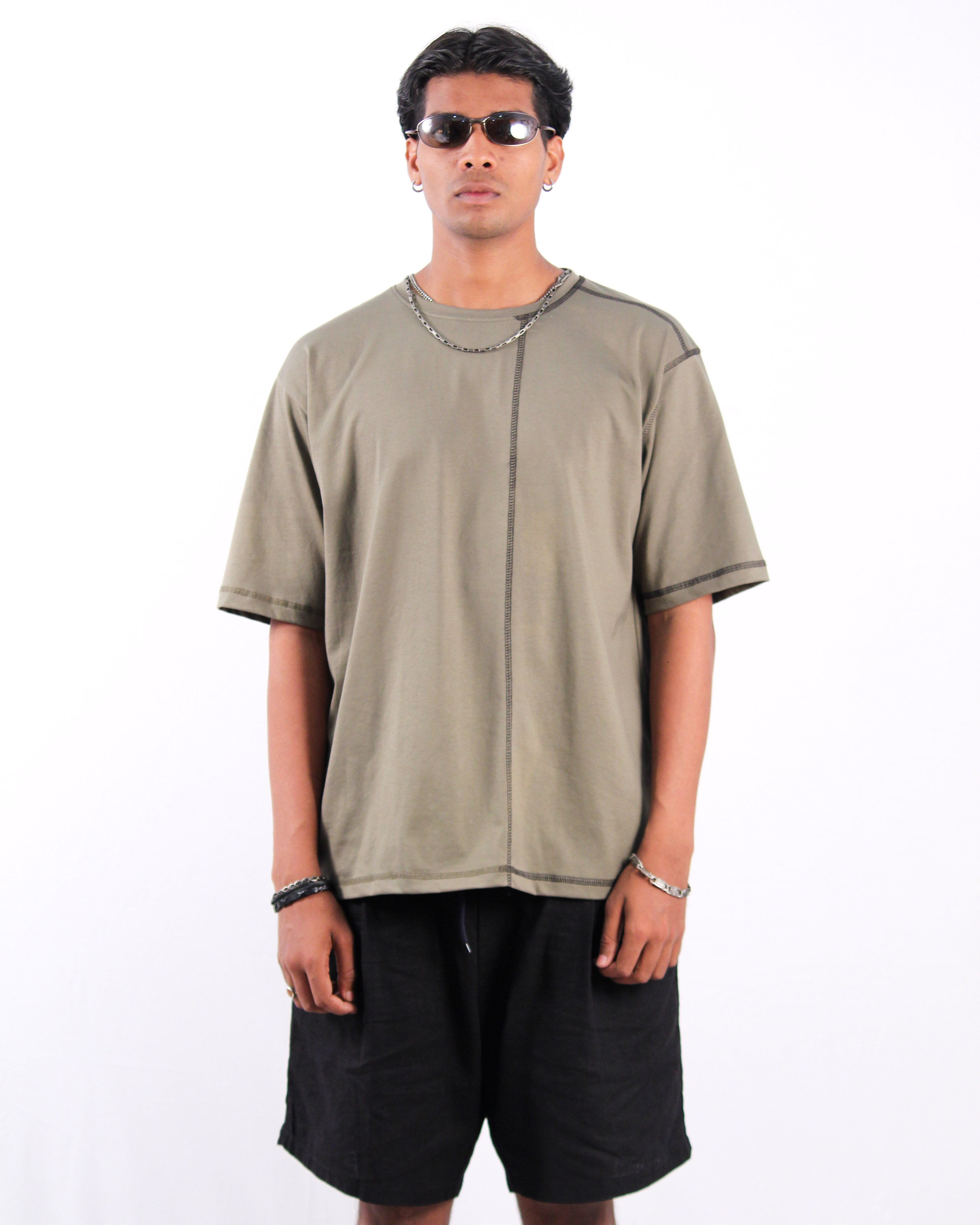 Contrast Thread Tee (Washed Green)