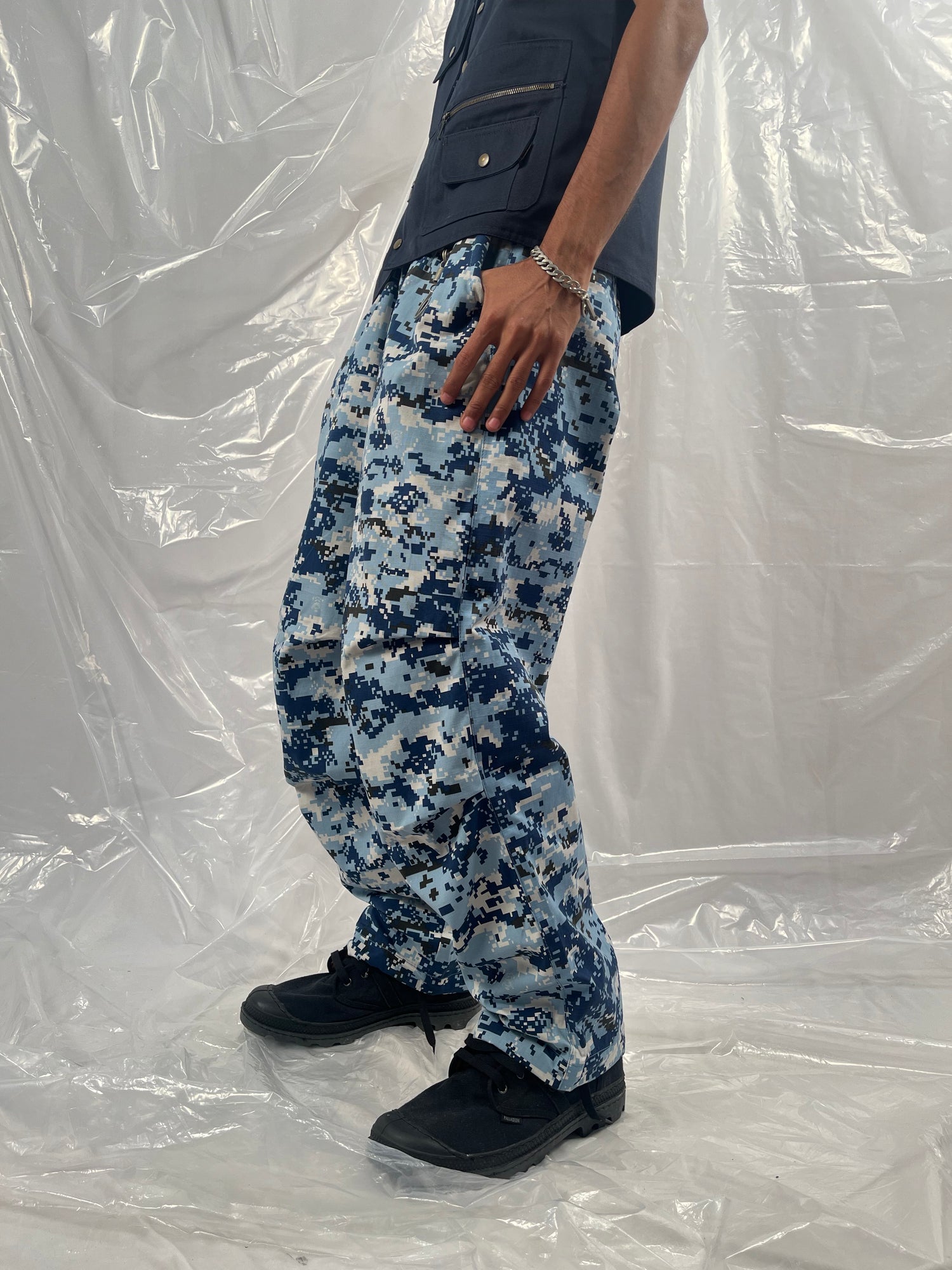 Renegade Pants - Navy Camo