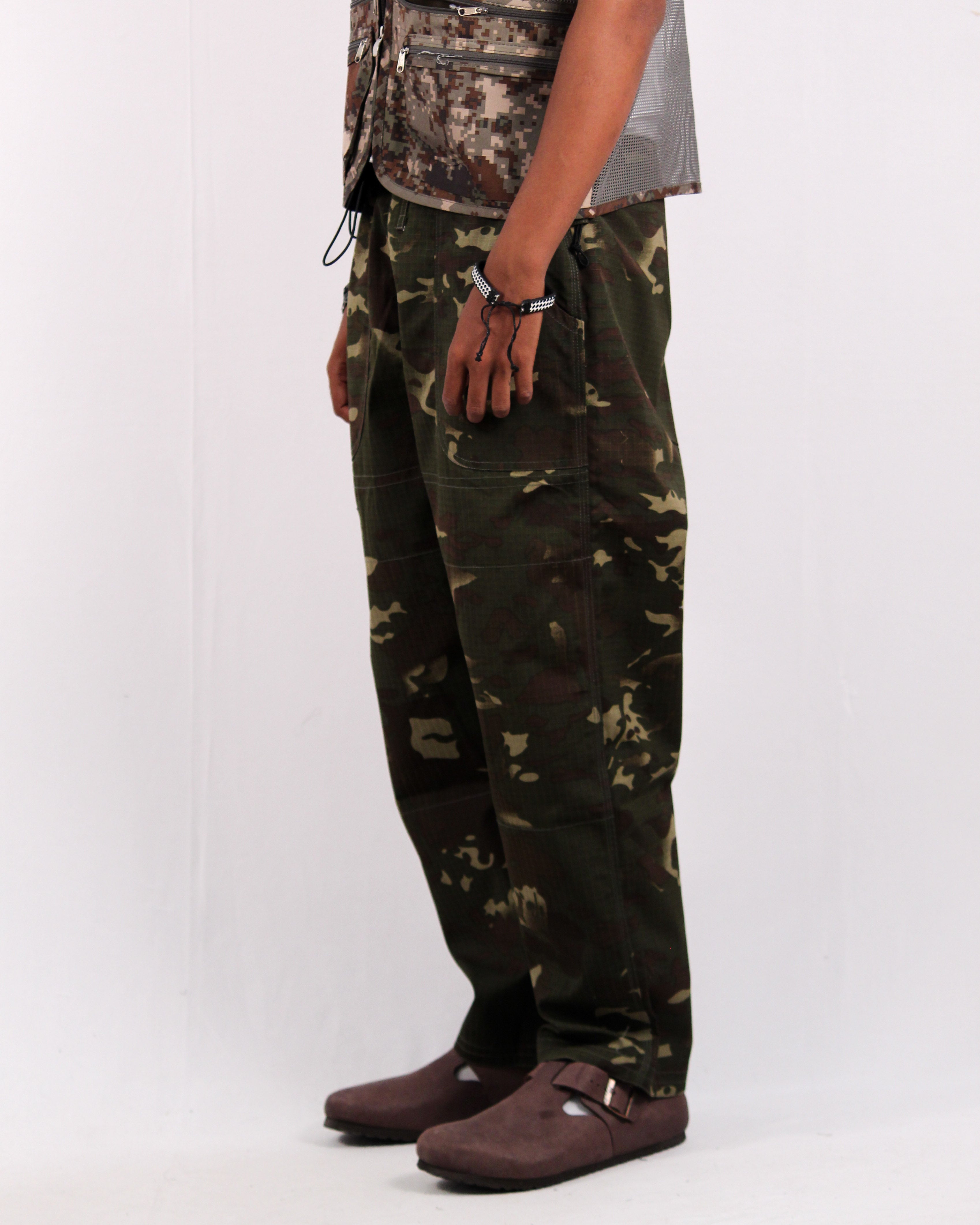Night Desert Camo Pants, Size Small - Omahas Army Navy Surplus