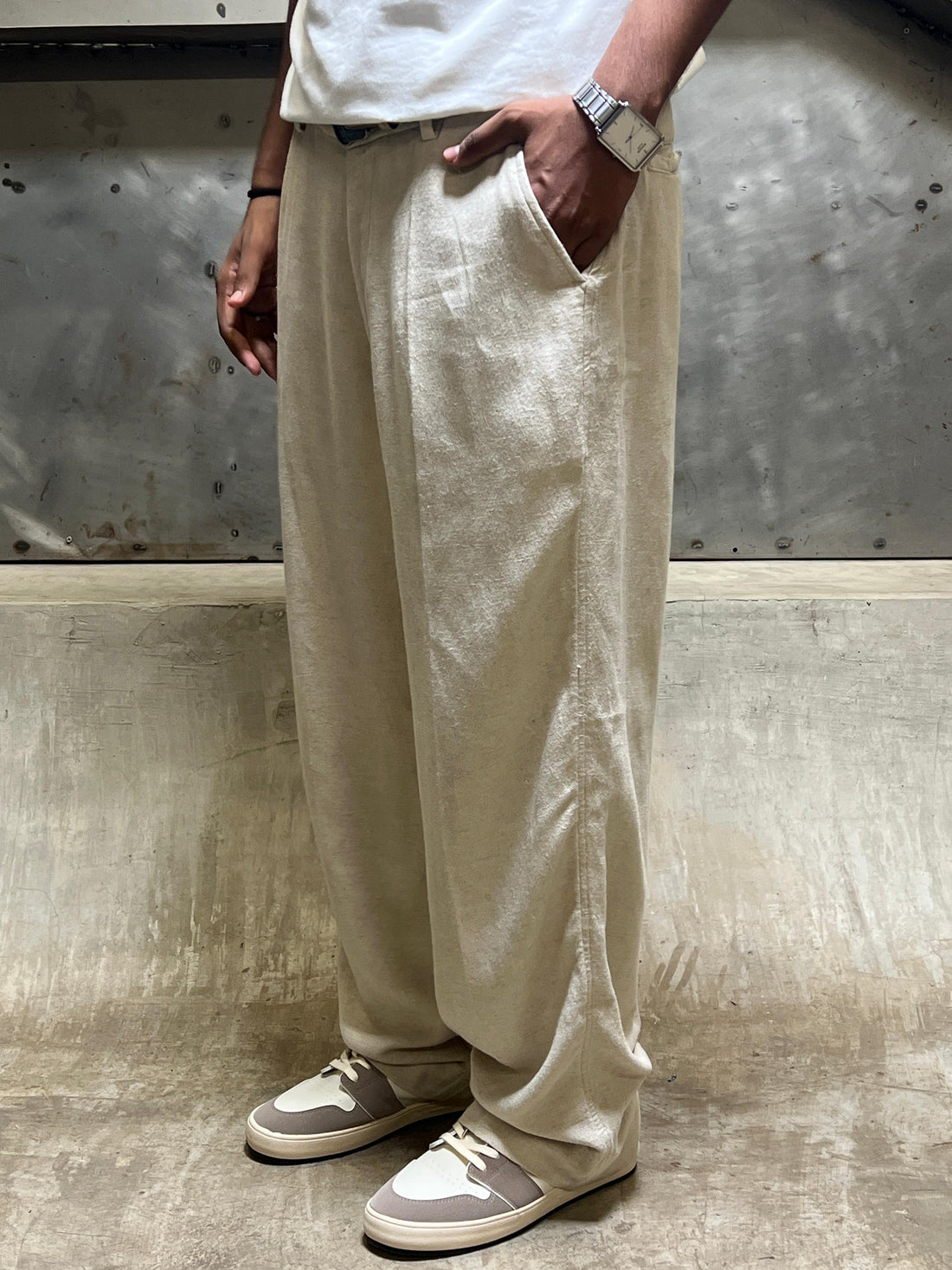 Baggy Linen-Blend Trouser (Med Brown)