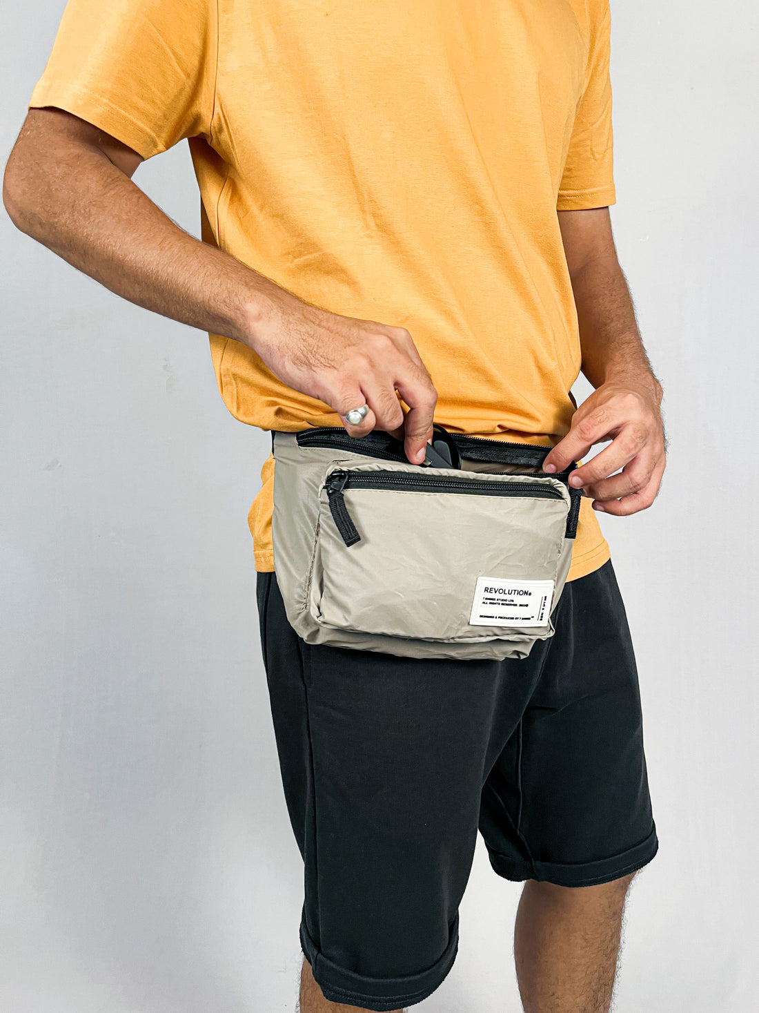 "Rev 1.0" Utility Waist Pouch (Cappuccino White)